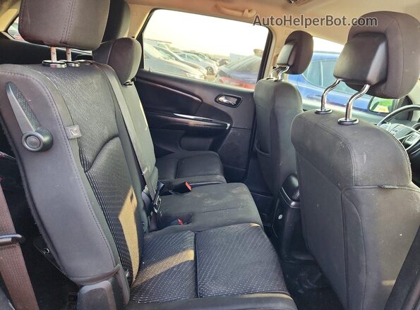3C4PDCBB0JT475039 2018 DODGE JOURNEY Red Rear interior view