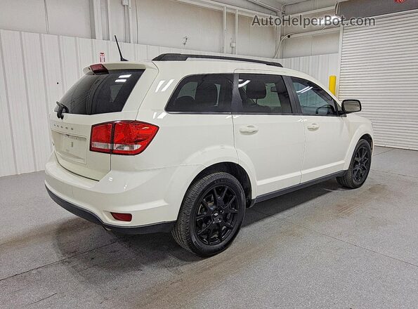 3C4PDCBB4KT758755 2019 DODGE JOURNEY White Trasero derecho