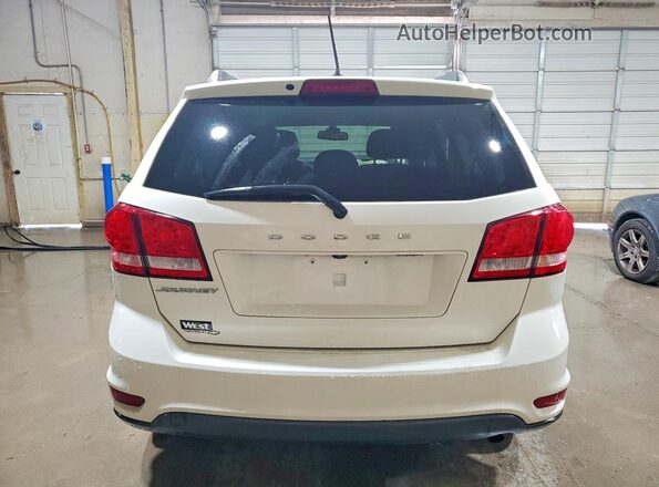3C4PDCBB5KT719415 2019 DODGE JOURNEY White Rear view
