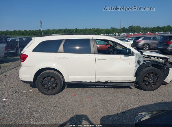 3C4PDCBB6KT731976 2019 DODGE JOURNEY White Widok wnętrza z tyłu