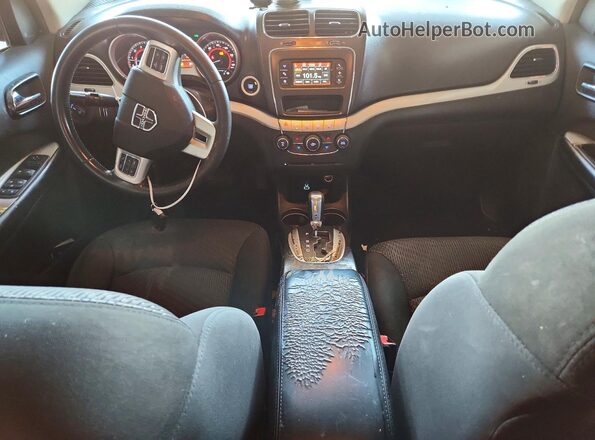 3C4PDCBG5KT798919 2019 DODGE JOURNEY Red Vista del salpicadero