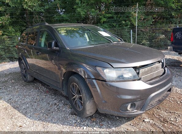 3C4PDCBG6JT509724 2018 DODGE JOURNEY Gray Widok z przodu