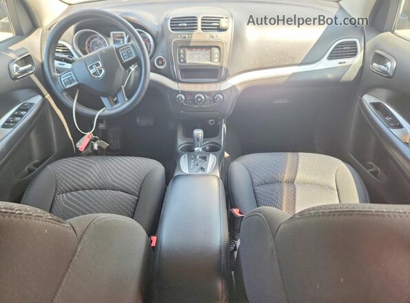 3C4PDCBG8HT534411 2017 DODGE JOURNEY Silver Vista del salpicadero