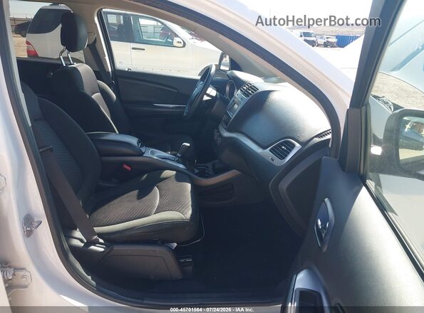 3C4PDCBG9KT868678 2019 DODGE JOURNEY White Vista interior delantera