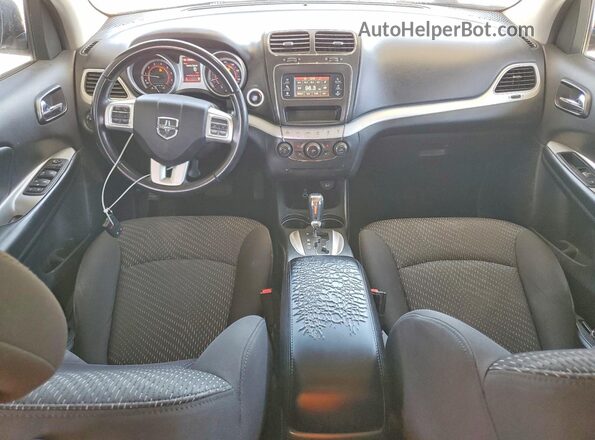 3C4PDCGB3HT579401 2017 DODGE JOURNEY White Dashboard view