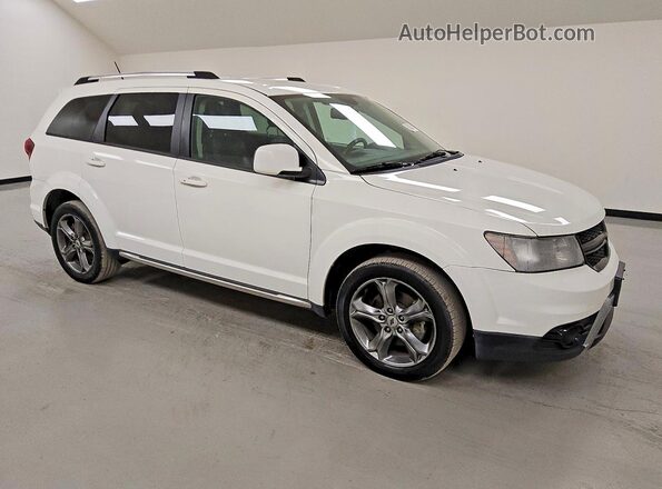 3C4PDCGB5JT145406 2018 DODGE JOURNEY Белый Передняя правая четверть