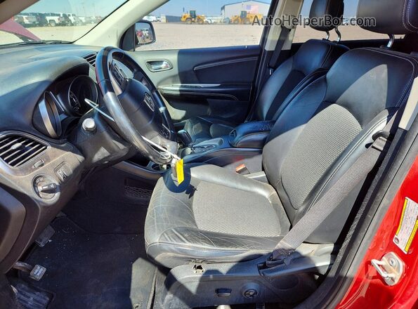 3C4PDCGG0JT305834 2018 DODGE JOURNEY Красный Вид салона спереди