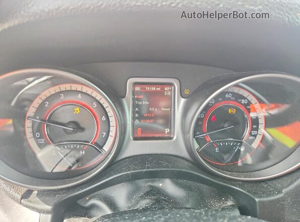 3C4PDCGG2HT538849 2017 DODGE JOURNEY Красный Вид щитка приборов