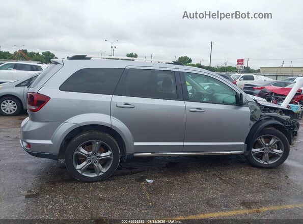3C4PDCGG7JT156564 2018 DODGE JOURNEY Silver Սալոնի հետևի տեսք