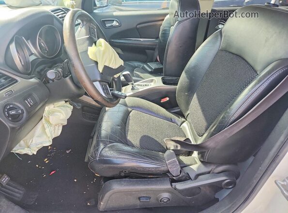 3C4PDCGGXJT362946 2018 DODGE JOURNEY White Vista interior delantera
