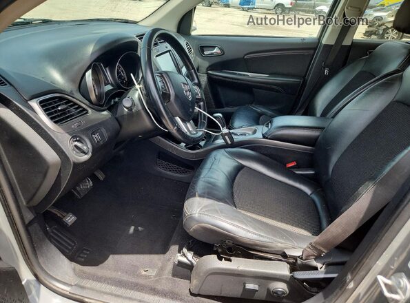 3C4PDCGGXKT857925 2019 DODGE JOURNEY Gray Вид салону спереду