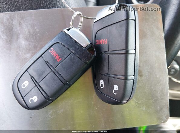 3C4PDDBG3JT306098 2018 DODGE JOURNEY Черный Вид панели приборов