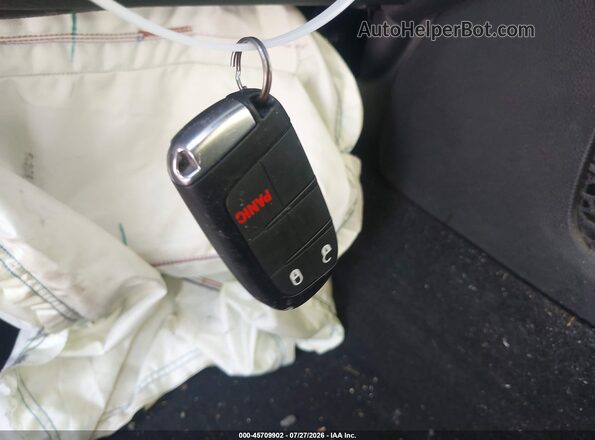 3C4PDDBG9JT220259 2018 DODGE JOURNEY Silver Widok deski rozdzielczej