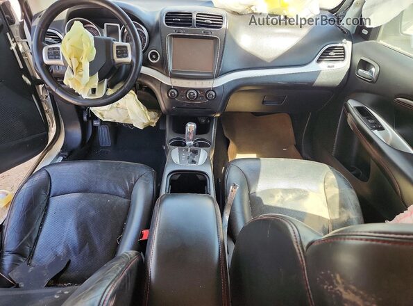 3C4PDDEG0JT371681 2018 DODGE JOURNEY White Widok deski rozdzielczej