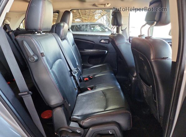 3C4PDDEG0KT784489 2019 DODGE JOURNEY Gray Vista interior trasera