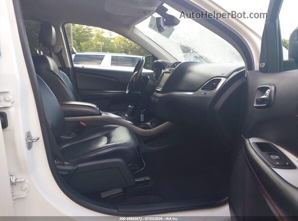 3C4PDDEG1KT745801 2019 DODGE JOURNEY White Widok wnętrza z przodu