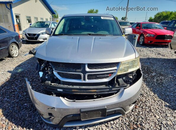 3C4PDDEG2KT695068 2019 DODGE JOURNEY Silver Widok z przodu