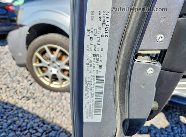 3C4PDDEG2KT695068 2019 DODGE JOURNEY Silver Widok naklejki z numerem VIN