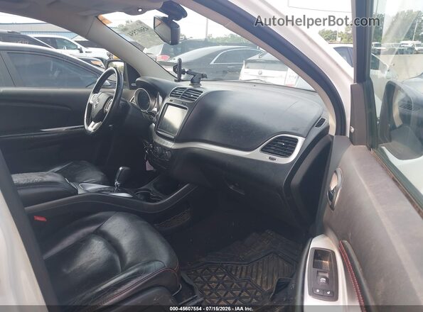 3C4PDDEG8HT541828 2017 DODGE JOURNEY White Vista interior delantera