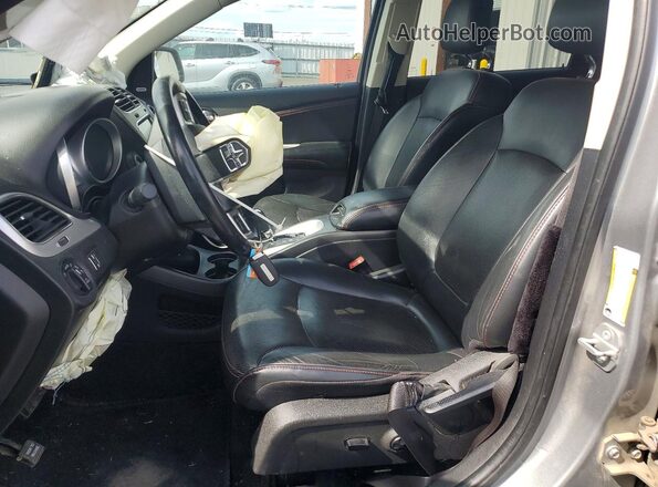 3C4PDDEG8KT738957 2019 DODGE JOURNEY Silver Widok wnętrza z przodu