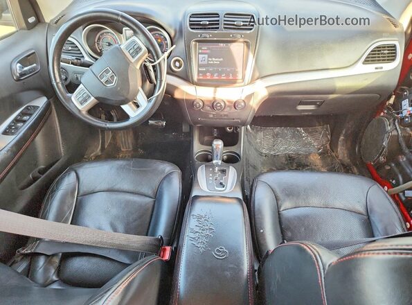 3C4PDDEGXJT319961 2018 DODGE JOURNEY Red Вид панелі приладів
