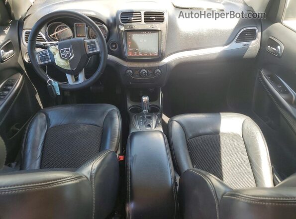 3C4PDDGG5KT816446 2019 DODGE JOURNEY Белый Вид панели приборов