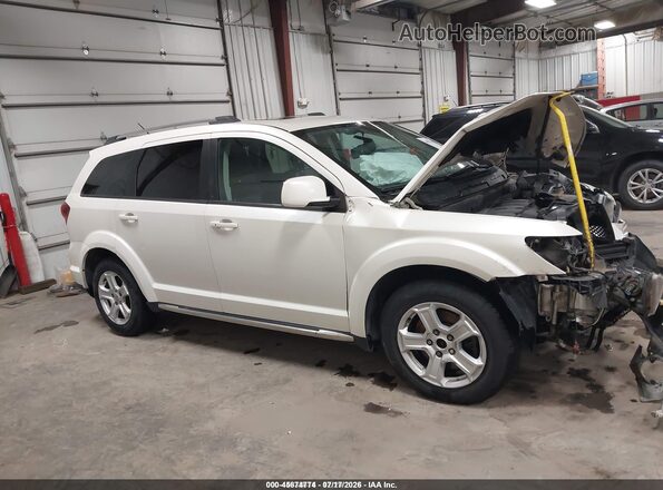 3C4PDDGG8GT244067 2016 DODGE JOURNEY White Вид задньої частини салону