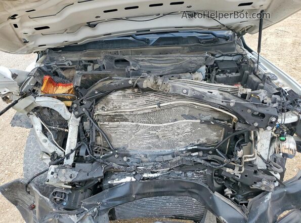 3C63R2GL2NG276477 2022 RAM 3500 White Vista interior trasera