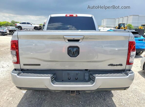 3C63R3DL9MG577255 2021 RAM 3500 Gray Vista trasera