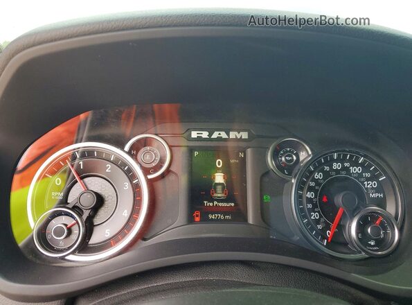 3C63R3DL9MG577255 2021 RAM 3500 Gray Vista del cuadro de instrumentos