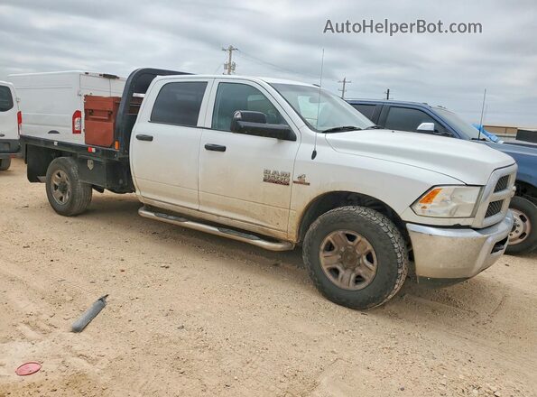 3C63R3GLXJG285508 2018 RAM 3500 Белый Передняя правая четверть
