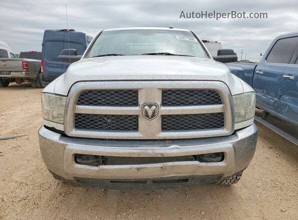 3C63R3GLXJG285508 2018 RAM 3500 Белый Вид спереди