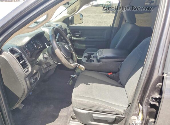 3C63R3GLXLG291764 2020 RAM 3500 Black Widok wnętrza z przodu
