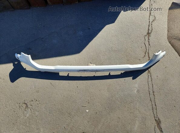 3C63R3JL0NG396910 2022 RAM 3500 White Вид підкапотного простору