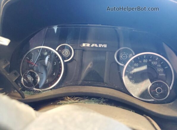 3C63R3LLXLG155088 2020 RAM 3500 Серый Вид щитка приборов