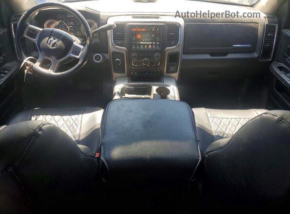 3C63R3ML0GG128003 2016 RAM 3500 Blue Widok deski rozdzielczej