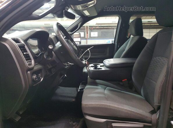 3C63R5CL1SG513933 2025 RAM 2500 Black Սալոնի դիմացի տեսք