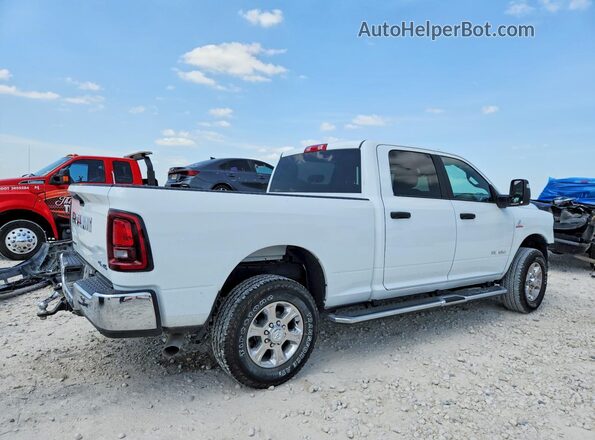 3C63R5DLXSG528364 2025 RAM 2500 White Tył prawy