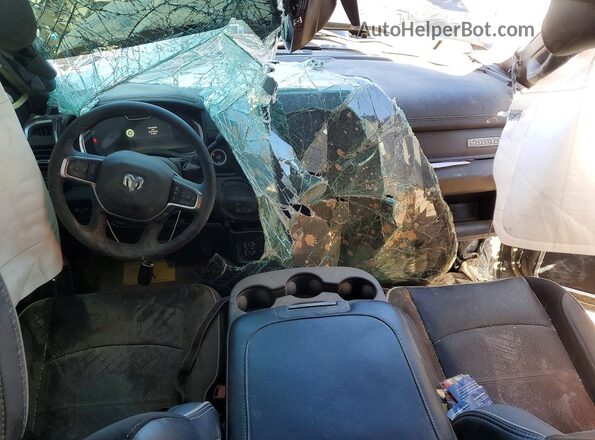 3C63R5FL4TG206737 2026 RAM 2500 Black Dashboard view