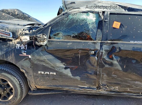 3C63R5FL4TG206737 2026 RAM 2500 Black Front interior view
