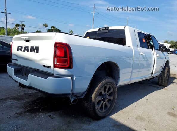 3C63R5NLXTG192988 2026 RAM 2500 White უკანა მარჯვენა