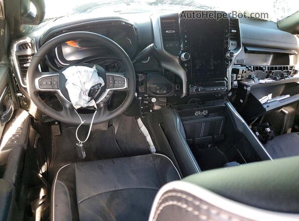 3C63R5NLXTG192988 2026 RAM 2500 White წინა პანელის ხედი