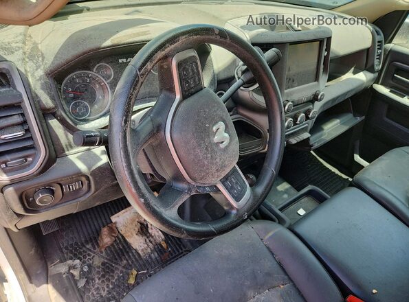 3C63RRAL8LG260668 2020 RAM 3500 White Вид панелі приладів