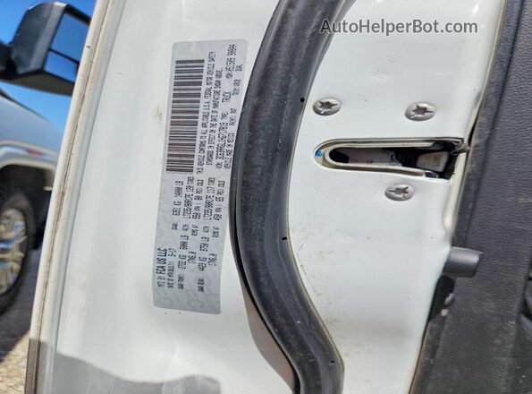 3C63RRGL1HG717819 2017 RAM 3500 Белый Вид подкапотного пространства