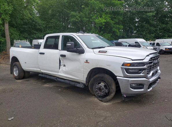3C63RRGL3TG184171 2026 RAM 3500 White Delantero derecho