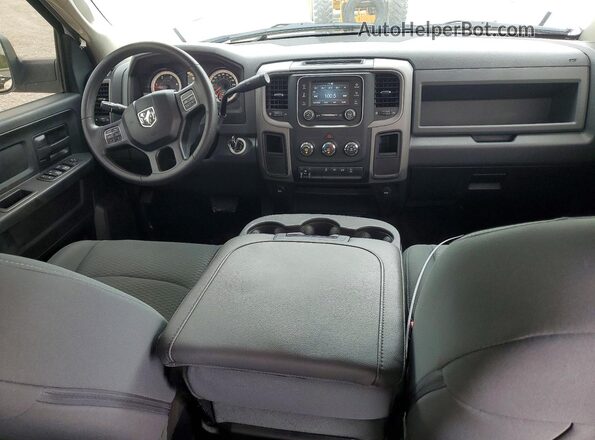 3C63RRGL7GG389661 2016 RAM 3500 White Vista del salpicadero