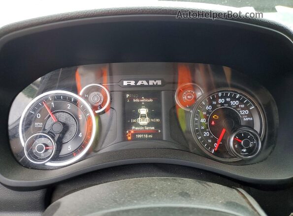 3C63RRGL7LG223649 2020 RAM 3500 Gray Սարքավորումների վահանակի տեսք