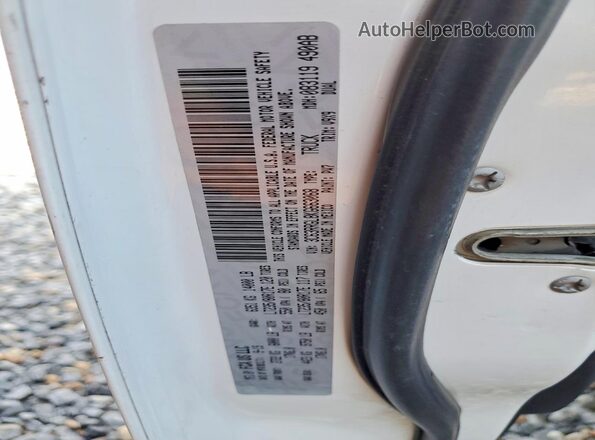 3C63RRGL8KG663068 2019 RAM 3500 White Widok komory silnika
