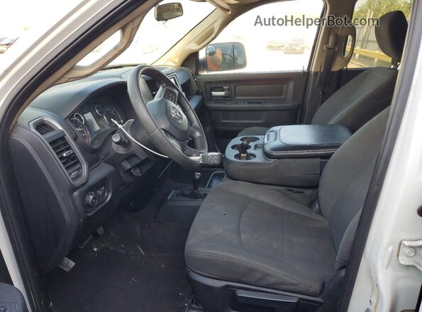 3C63RRGL8KG663068 2019 RAM 3500 White Widok wnętrza z przodu