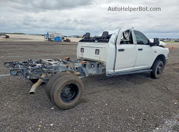 3C63RRGL8RG128770 2024 RAM 3500 White Rear right